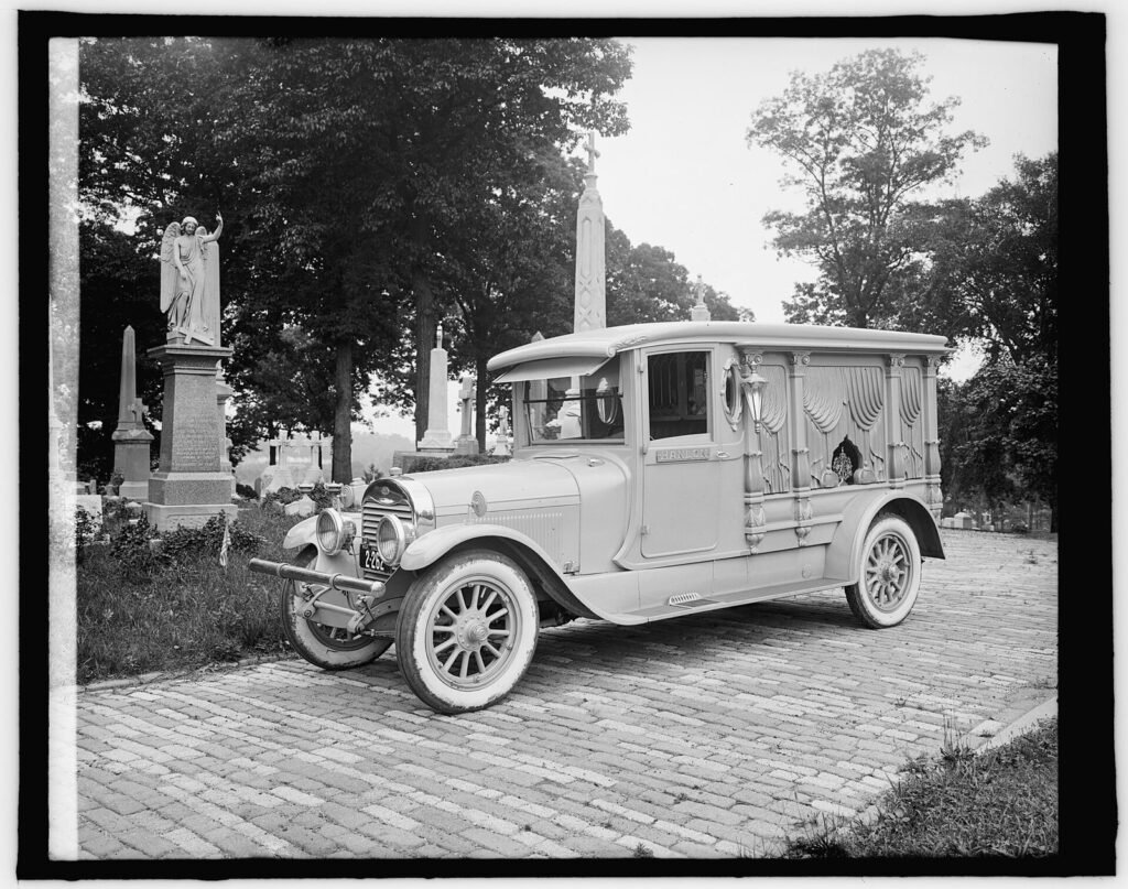 Early motor hearse built on a Lincoln chassis, photographed by the National Photo Company